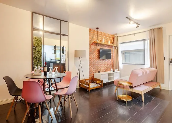 Apartment Interior Con Estilo Y Accesible Mexico City